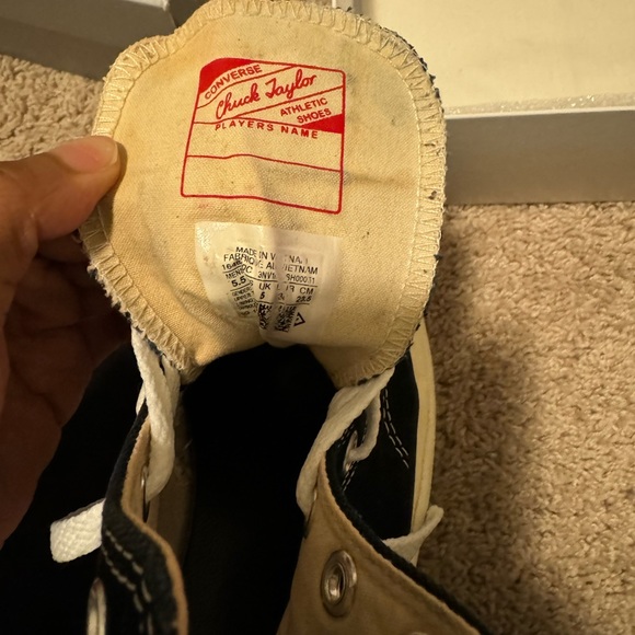 JW Anderson Converse - Picture 2 of 3